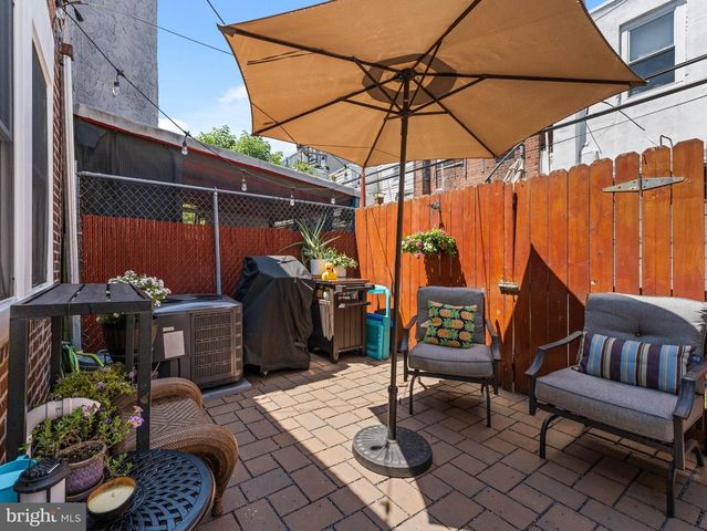 1623 LATONA ST, Philadelphia, PA 19146