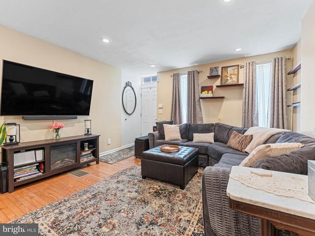 1623 LATONA ST, Philadelphia, PA 19146