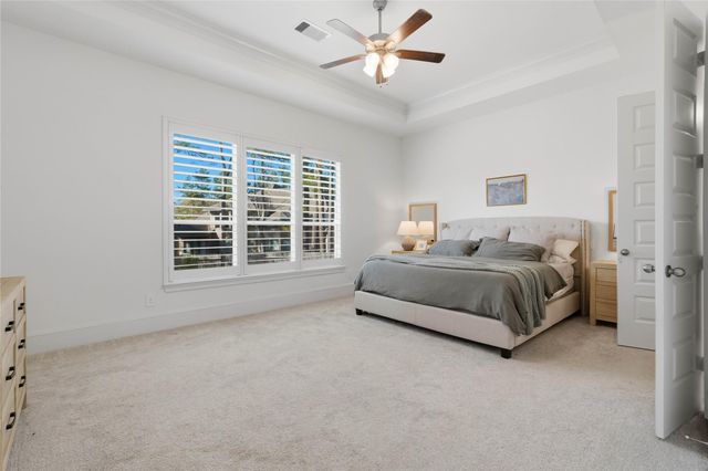 318 Calmato Woods Way, Conroe, TX 77318