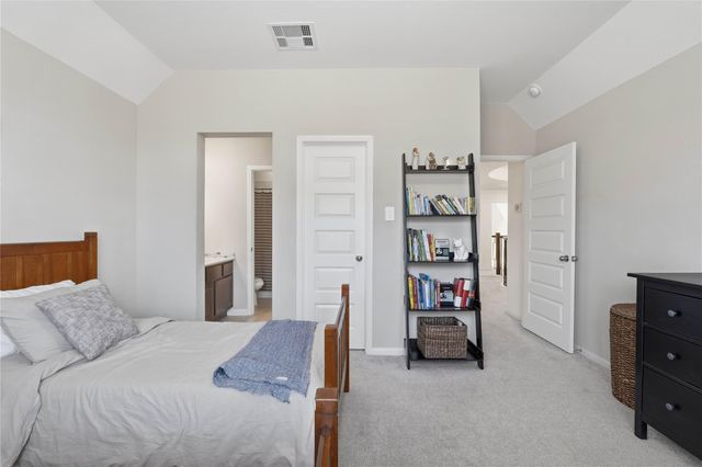 318 Calmato Woods Way, Conroe, TX 77318