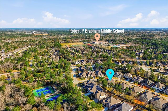 318 Calmato Woods Way, Conroe, TX 77318