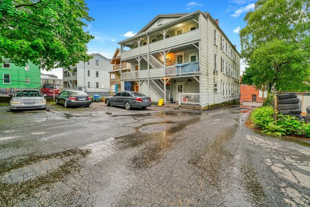 915 South Main Street 2S Rear, Waterbury, CT 06706