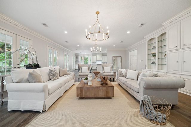 1400 County Road 2094, Liberty, TX 77575