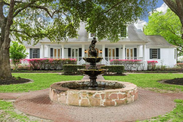 1400 County Road 2094, Liberty, TX 77575