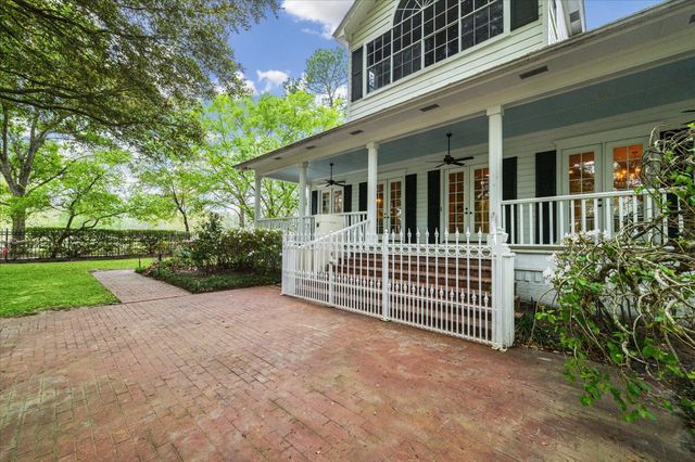 1400 County Road 2094, Liberty, TX 77575