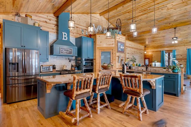 480 Green Lake Road Road, Chesnee, SC 29323