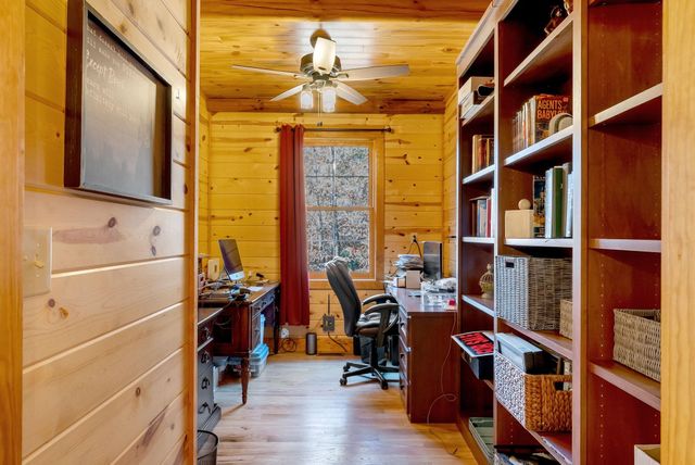 480 Green Lake Road Road, Chesnee, SC 29323