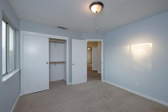 4739 W Bellaire Way, Fresno, CA 93722