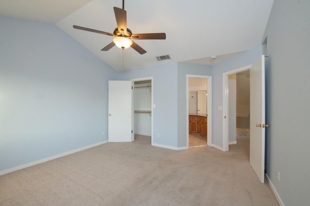 4739 W Bellaire Way, Fresno, CA 93722