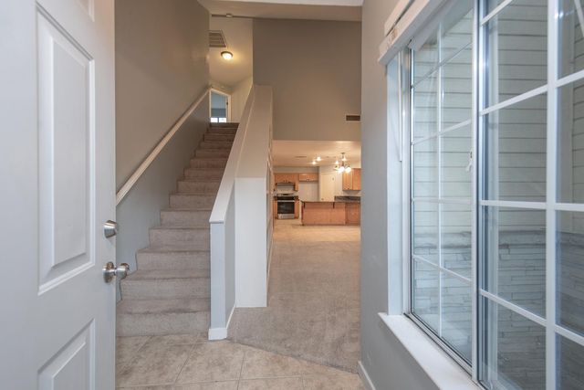 4739 W Bellaire Way, Fresno, CA 93722