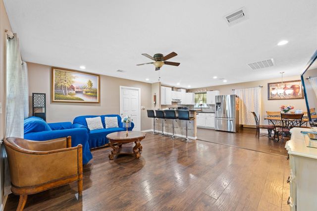 7122 Pierce Thomas Drive, Conroe, TX 77306