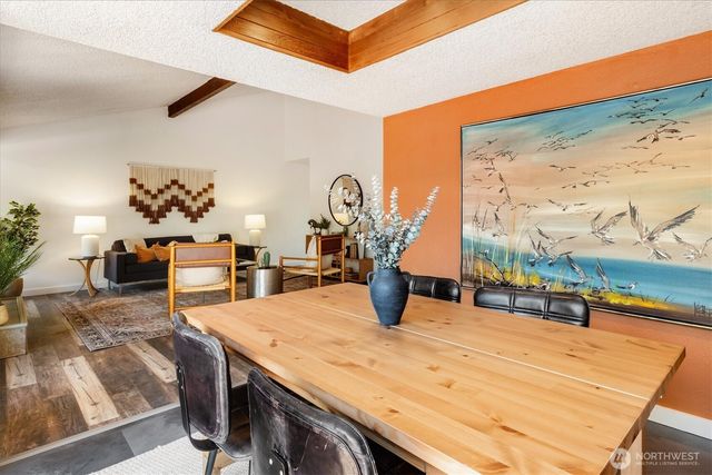 27420 141st Avenue SE, Kent, WA 98042