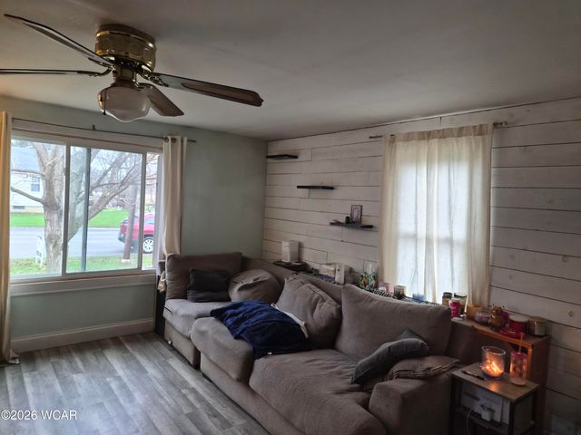 402 Wall Street, Cairo, OH 45820