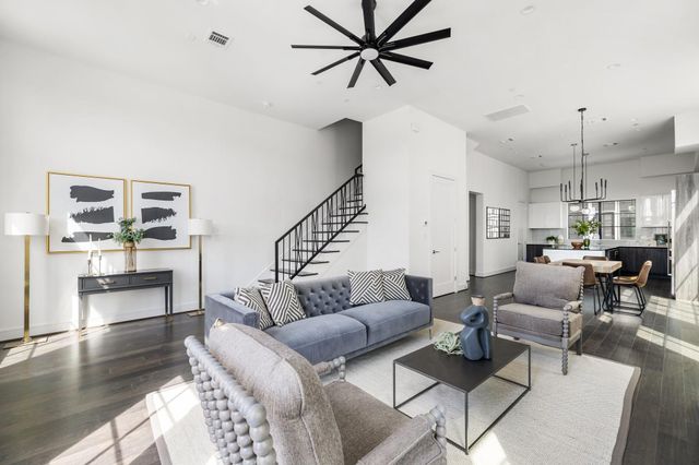 5824 Winsome Lane A, Houston, TX 77057
