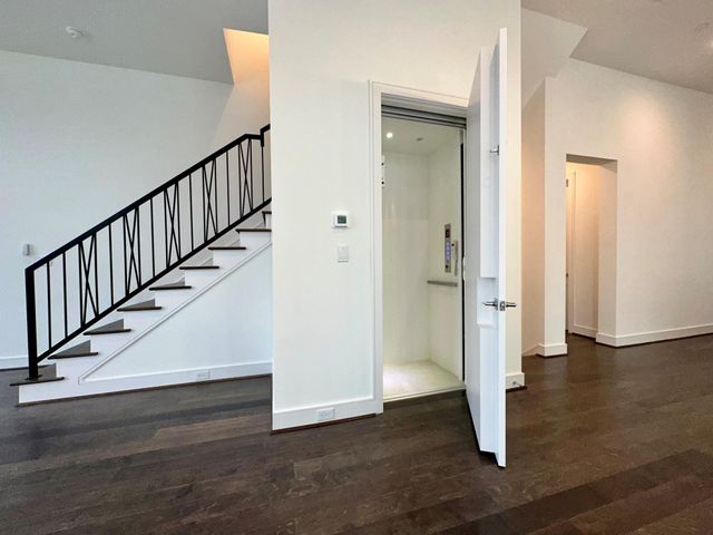5824 Winsome Lane A, Houston, TX 77057