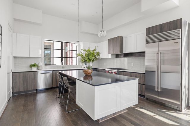 5824 Winsome Lane A, Houston, TX 77057