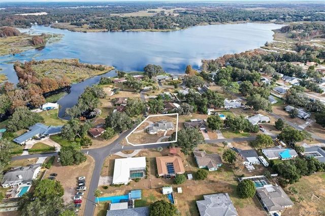 8801 E CRESCO LANE, Inverness, FL 34450