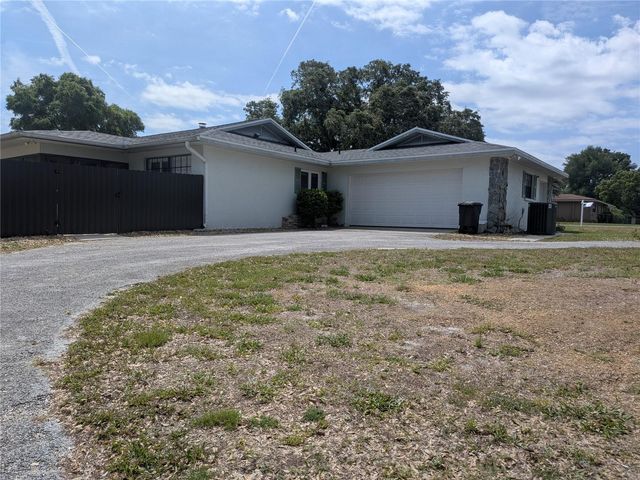 8801 E CRESCO LANE, Inverness, FL 34450
