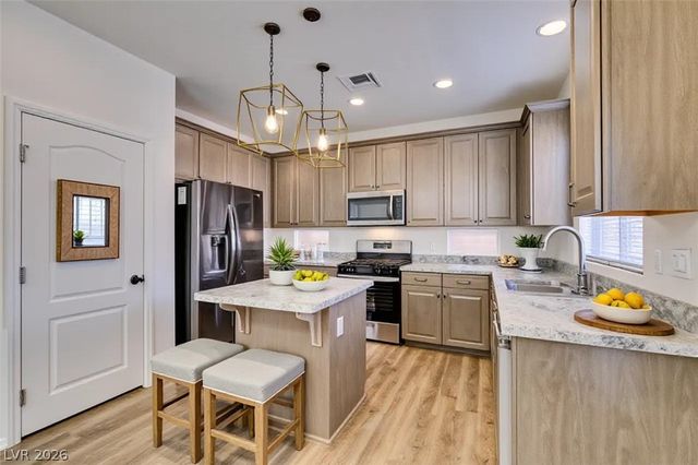 685 Taliput Palm Place, Henderson, NV 89011