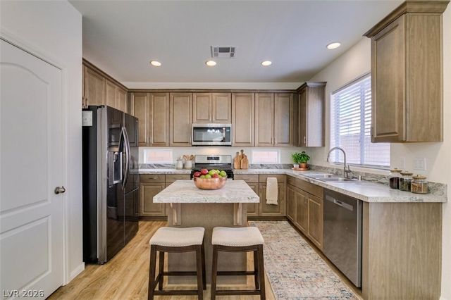 685 Taliput Palm Place, Henderson, NV 89011