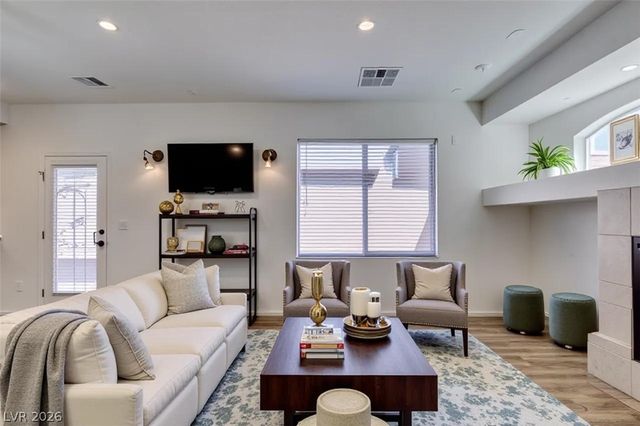 685 Taliput Palm Place, Henderson, NV 89011