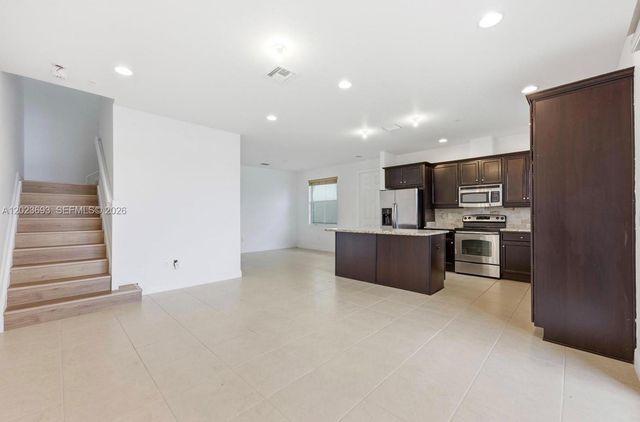 3065 Tortola Way, Cooper City, FL 33024