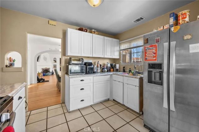 1030 W 80th, Los Angeles, CA 90044