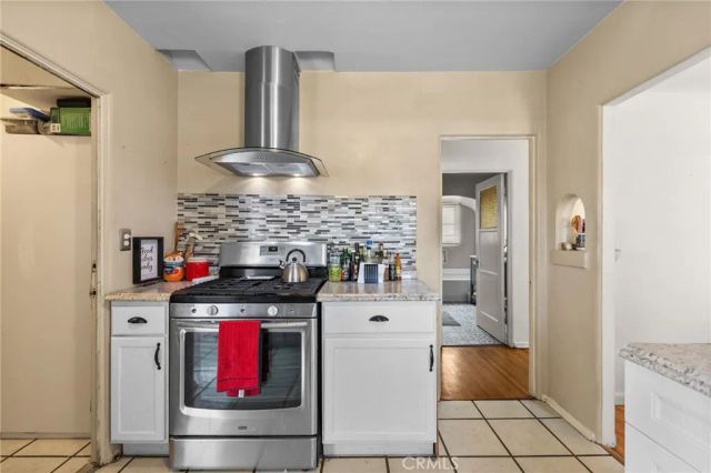 1030 W 80th, Los Angeles, CA 90044