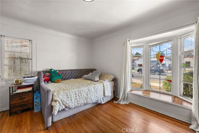 1030 W 80th, Los Angeles, CA 90044