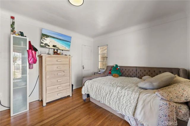 1030 W 80th, Los Angeles, CA 90044