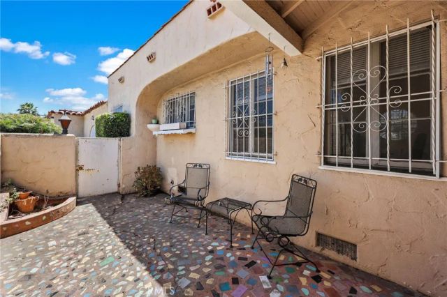 1030 W 80th, Los Angeles, CA 90044