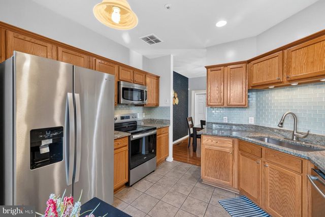 10323 ROYAL WOODS, Montgomery Village, MD 20886