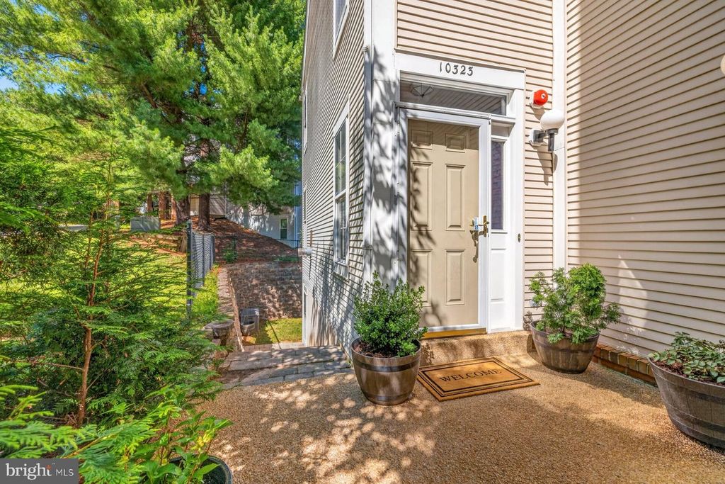 10323 ROYAL WOODS, Montgomery Village, MD 20886