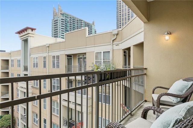 390 17th NW Street 6057, Atlanta, GA 30363