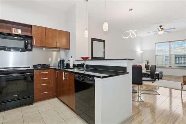 390 17th NW Street 6057, Atlanta, GA 30363