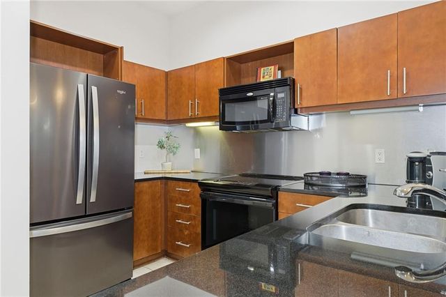 390 17th NW Street 6057, Atlanta, GA 30363