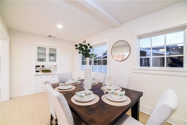 748 N Kenmore, Los Angeles, CA 90029