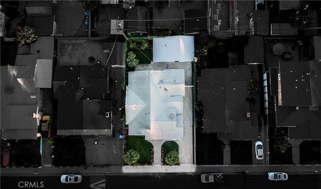 748 N Kenmore, Los Angeles, CA 90029