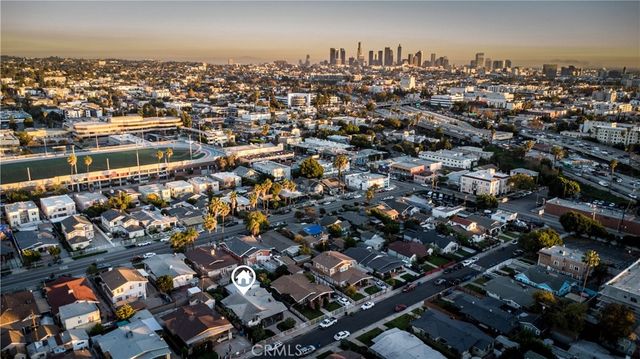 748 N Kenmore, Los Angeles, CA 90029