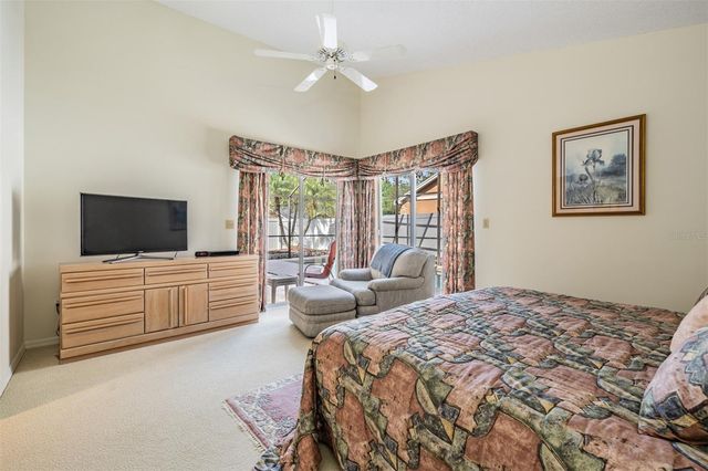 9008 QUAIL CREEK DRIVE, Tampa, FL 33647