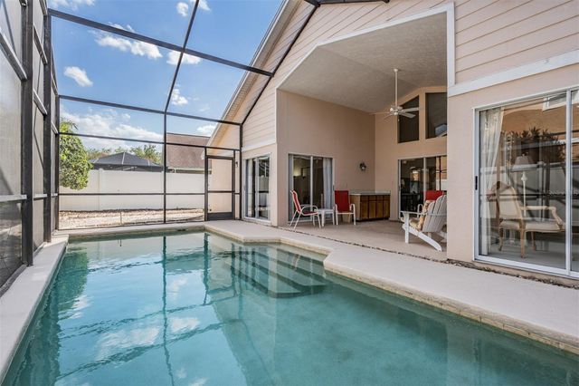 9008 QUAIL CREEK DRIVE, Tampa, FL 33647