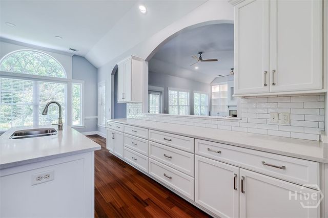 33 Lake Heron Court W, Pooler, GA 31322