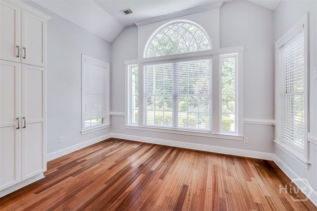 33 Lake Heron Court W, Pooler, GA 31322