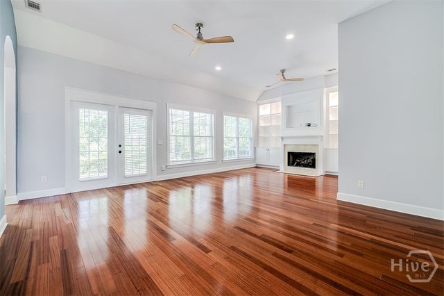 33 Lake Heron Court W, Pooler, GA 31322