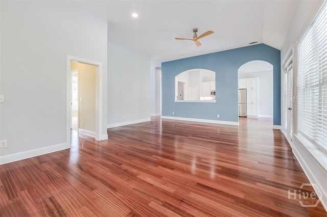 33 Lake Heron Court W, Pooler, GA 31322