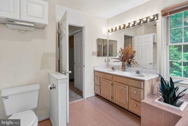 9110 TALLFIELD CT, Lanham, MD 20706