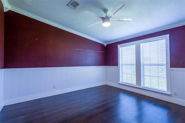 330 Cross LN, Kyle, TX 78640