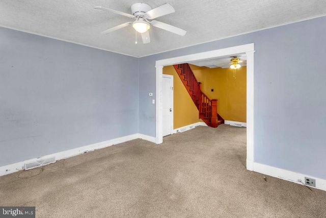 302 W MAIN ST, Annville, PA 17003