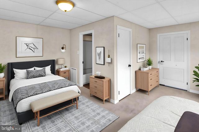 302 W MAIN ST, Annville, PA 17003