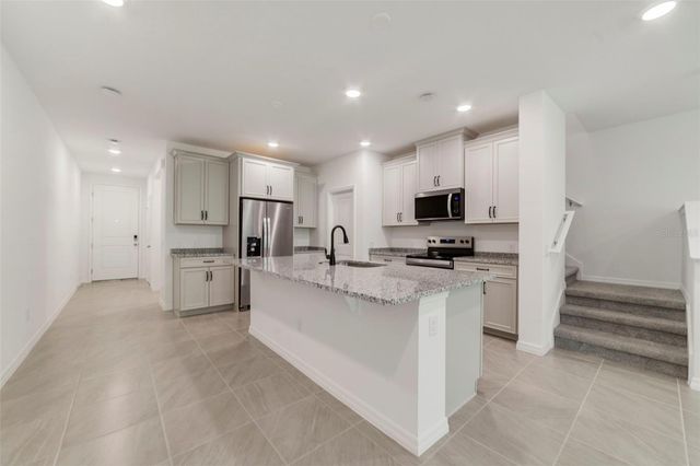 1682 GREENLEAF WOODS COVE, Oviedo, FL 32765